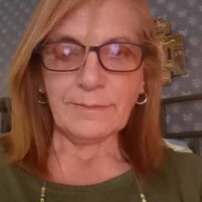  Mujer de 65 años Escobar