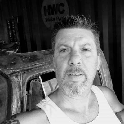  Hombre de 52 años Berazategui