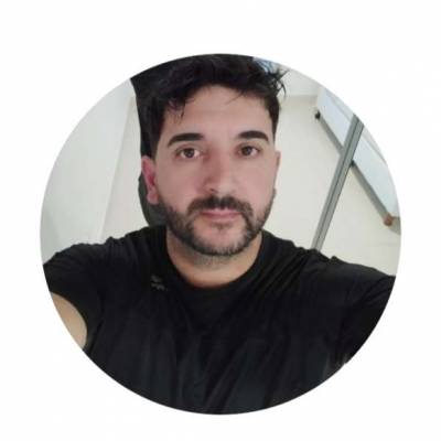  Hombre de 38 años Canelones
