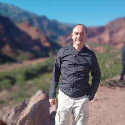  Hombre de 63 años Nuñez