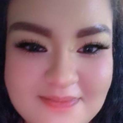  Mujer de 32 años León