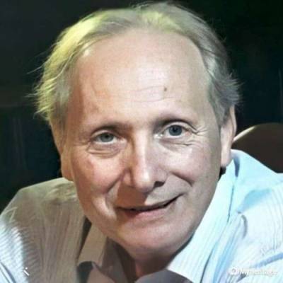  Hombre de 72 años Villa Lugano