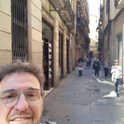  Hombre de 71 años Ezeiza