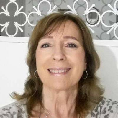  Mujer de 66 años Congreso