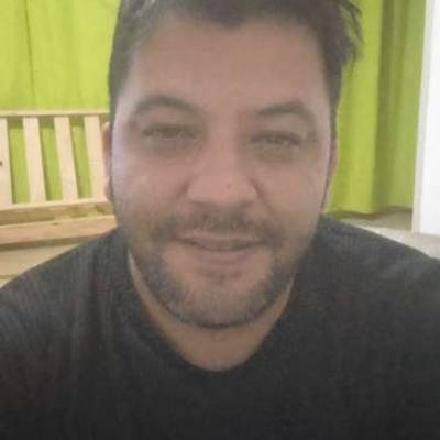  Hombre de 43 años General Roca