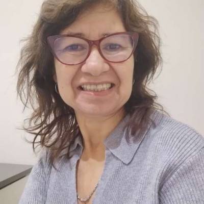  Mujer de 63 años Merlo