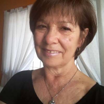  Mujer de 70 años Parque Avellaneda
