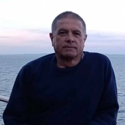  Hombre de 61 años Barracas