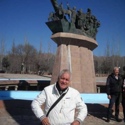  Hombre de 74 años General Guemes
