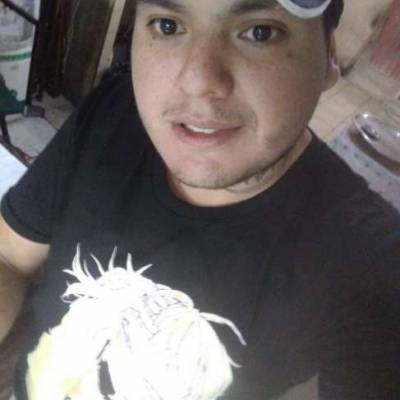  Hombre de 30 años San Miguel de Tucuman