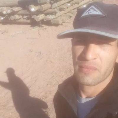  Hombre de 35 años Rincon de los Sauces
