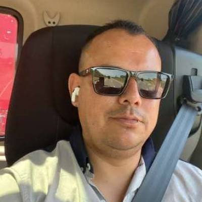  Hombre de 41 años Bucaramanga