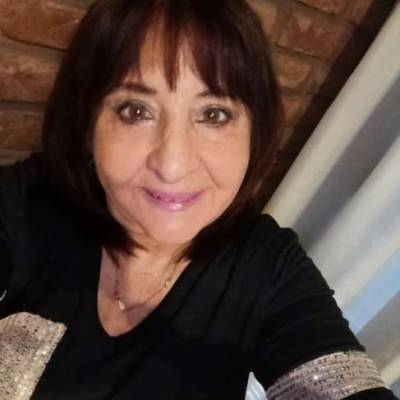  Mujer de 71 años Parque Chacabuco