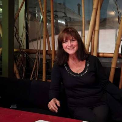  Mujer de 71 años Parque Chacabuco