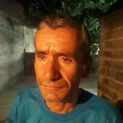  Hombre de 54 años Rosario