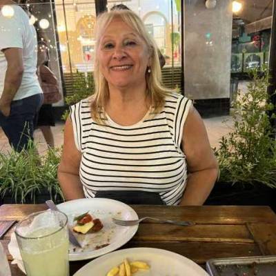  Mujer de 68 años Quilmes