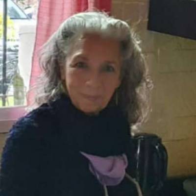  Mujer de 69 años 25 de Mayo