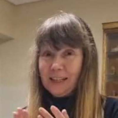  Mujer de 66 años Colegiales