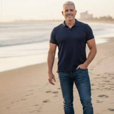  Hombre de 52 años Mendoza