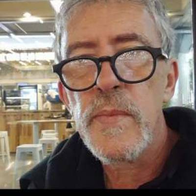  Hombre de 62 años Quilmes