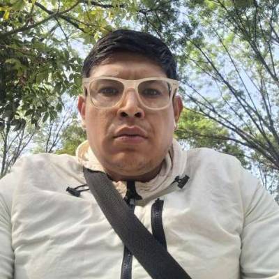  Hombre de 30 años Venustiano Carranza