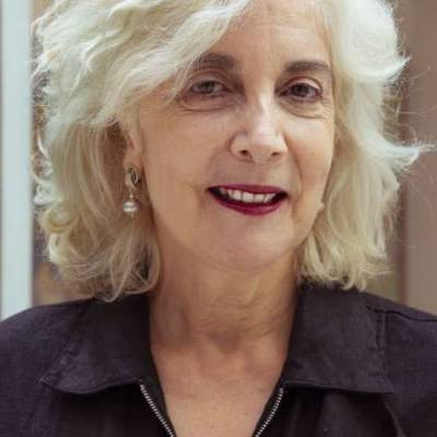  Mujer de 69 años Monserrat