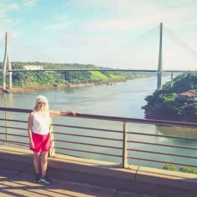  Mujer de 59 años Monserrat