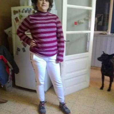 LORRAINE es una mujer de 48 años que busca amigos en Buenos Aires 