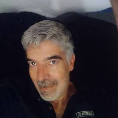 Conocer hombre de 52 años que vive en Retiro 