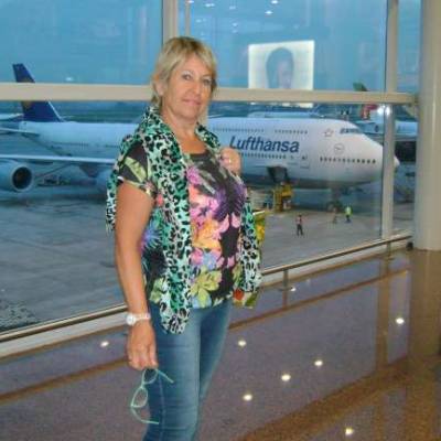 HONRAR_LA_VIDA es una mujer de 67 años que busca amigos en Córdoba 