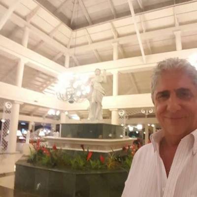 JOSEALB es una hombre de 67 años que busca amigos en Buenos Aires 