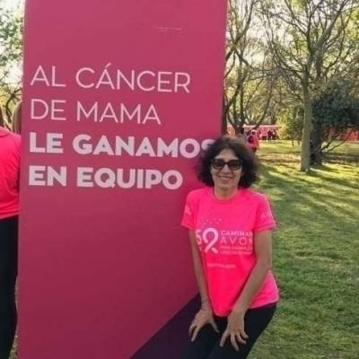 Conocer mujer de 65 años que vive en San Martin 