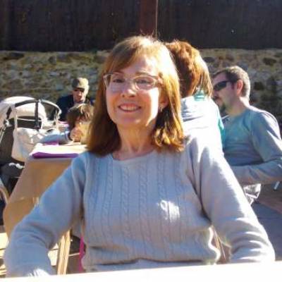 PATRI211 es una mujer de 66 años que busca amigos en CABA 