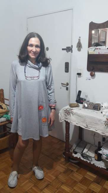 MONI2379 es una mujer de 68 años que busca amigos en CABA 
