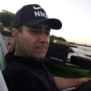 Conocer hombre de 64 años que vive en Hurlingham 