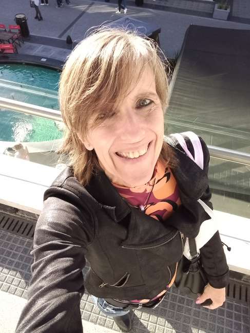 MONA62 es una mujer de 60 años que busca amigos en Buenos Aires 
