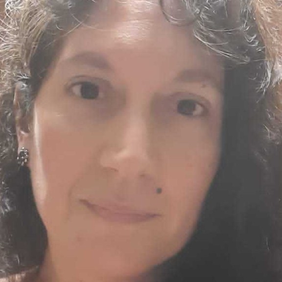 VIRGINYA es una mujer de 47 años que busca amigos en CABA 