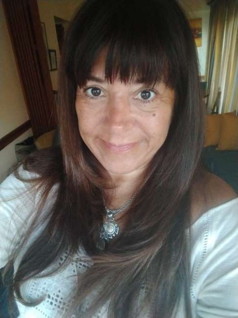 Conocer mujer de 55 años que vive en Parque Patricios 