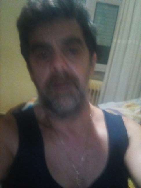 Conocer hombre de 50 años que vive en Carrión De Los Condes 