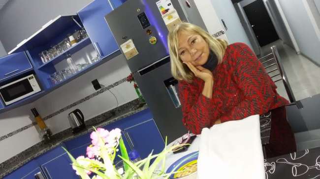 ADRIANAB21 es una mujer de 66 años que busca amigos en Buenos Aires 