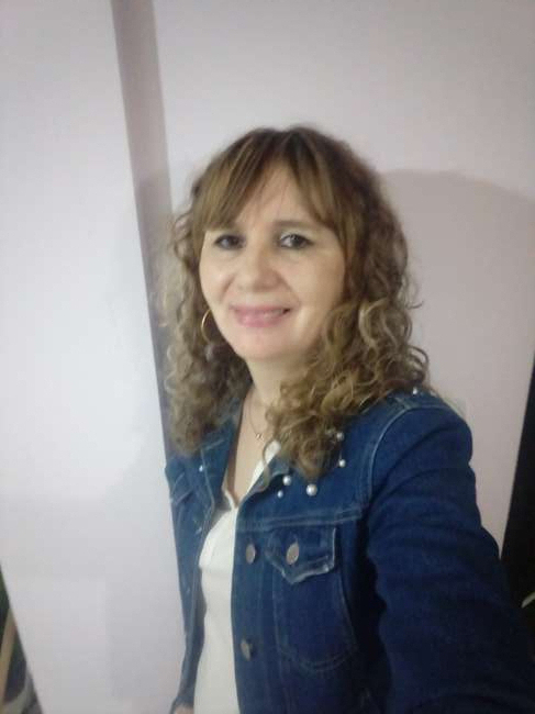 Conocer mujer de 52 años que vive en Tres de Febrero 