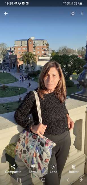 Conocer mujer de 65 años que vive en Caballito 