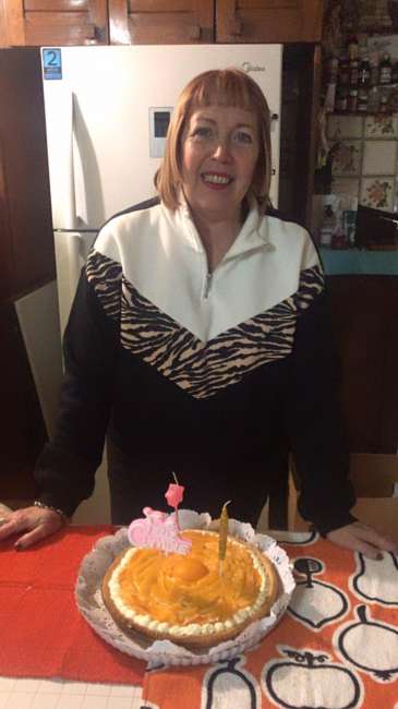 Conocer mujer de 61 años que vive en Ramos Mejía 