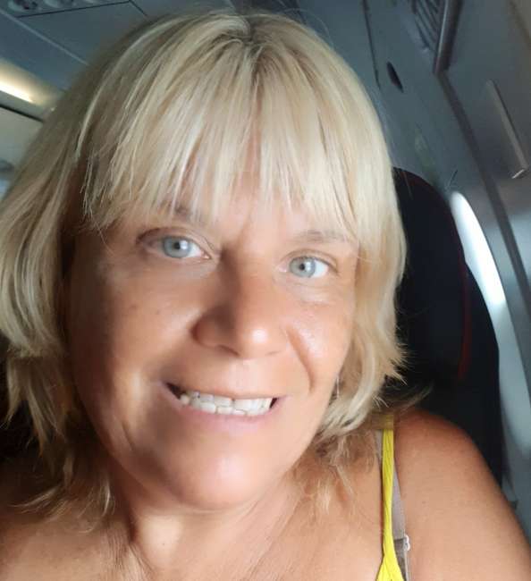 SOYANALY es una mujer de 62 años que busca amigos en Buenos Aires 