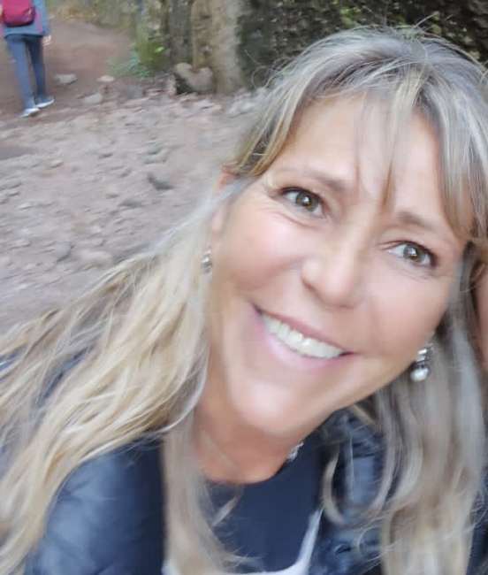Conocer mujer de 54 años que vive en Pilar 