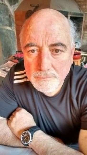 DANY2021 es una hombre de 71 años que busca amigos en Buenos Aires 