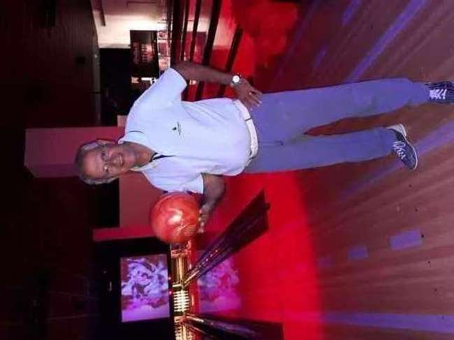 Conocer hombre de 73 años que vive en Liniers 