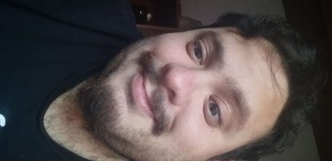 Conocer hombre de 31 años que vive en Moreno 