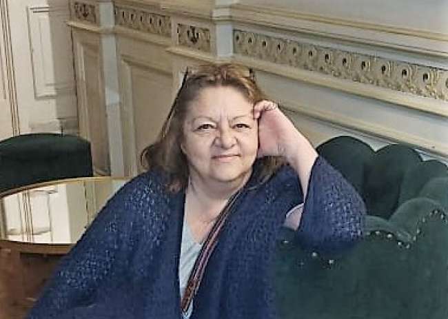 Conocer mujer de 62 años que vive en Caballito 