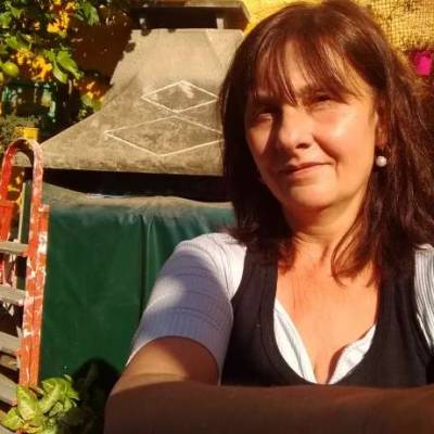 ETER33 es una mujer de 65 años que busca amigos en Buenos Aires 